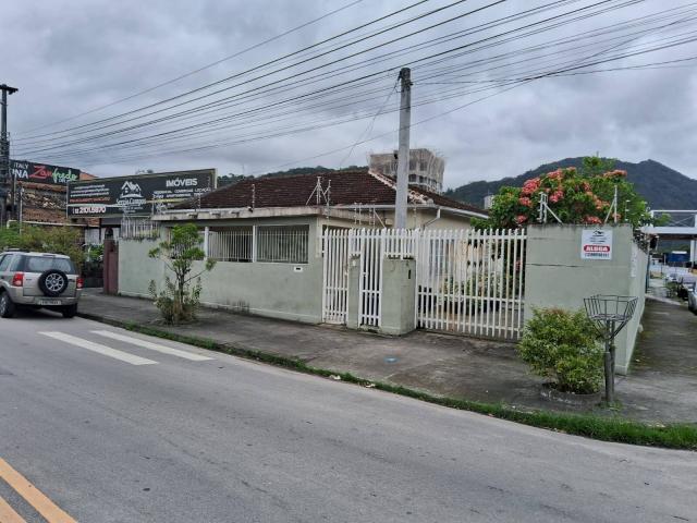 #8064 - Casa para Venda em Caraguatatuba - SP - 1